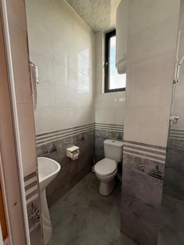 HOTEL Wine Cellar & Fitness Khoni City