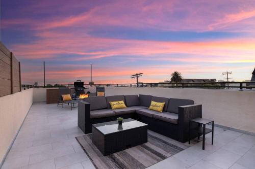 LA Rooftop Paradise 2 in Los Angeles, United States