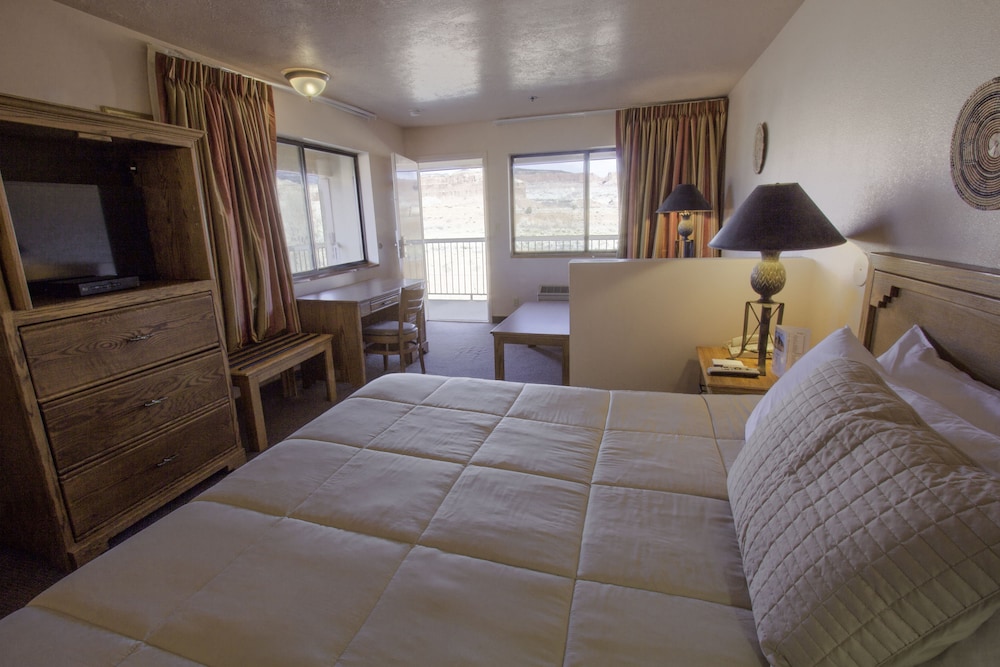 The Noor Hotel - photo 16