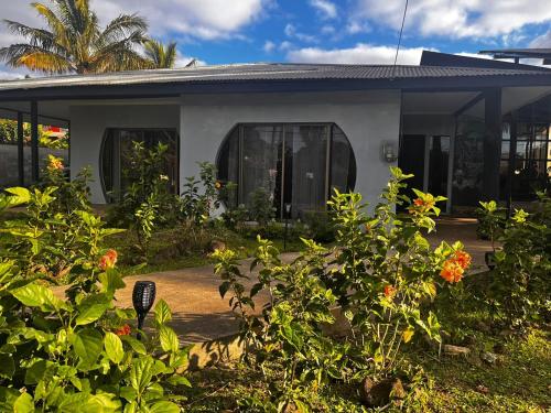 Hotel Hanau’eepe in Hanga Roa, Chile