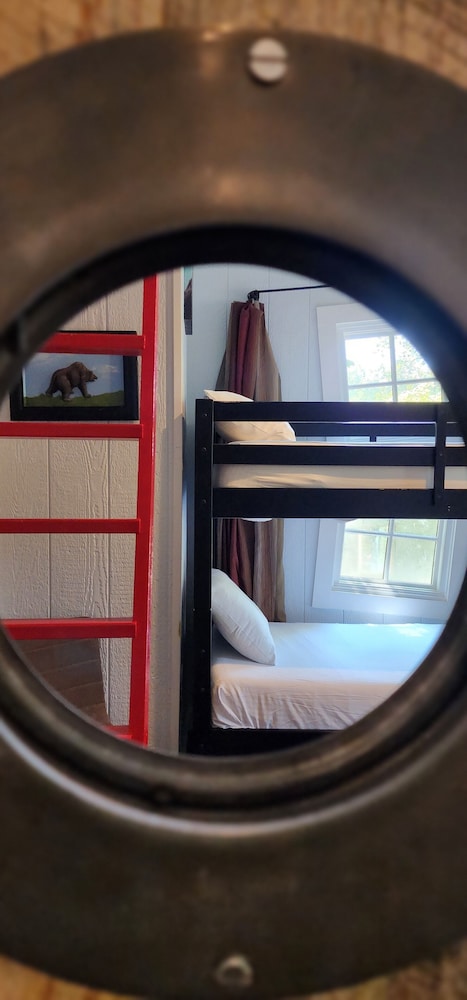 Emberglow Outdoor Resort - photo 40