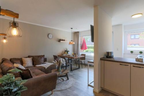 Haus Treibholz Apartment 1 — 4-Star Luxury Hotel in Busum, Germany