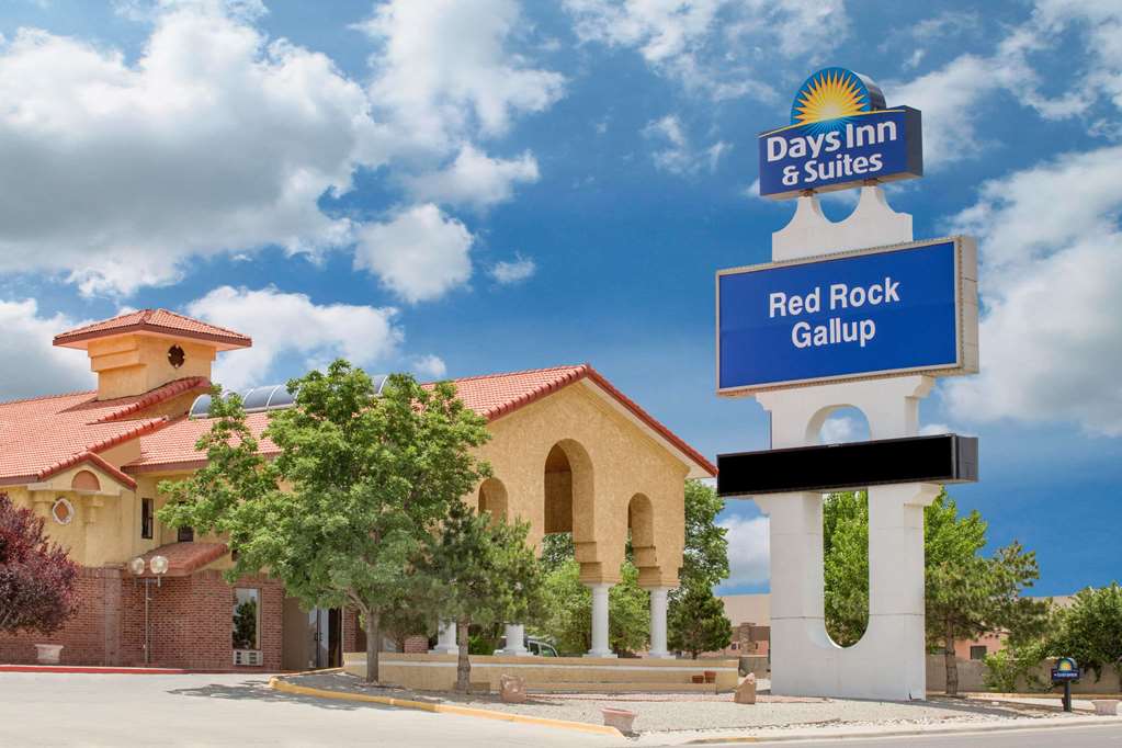 Days Inn & Suites by Wyndham Red Rock Gallup - featured photo