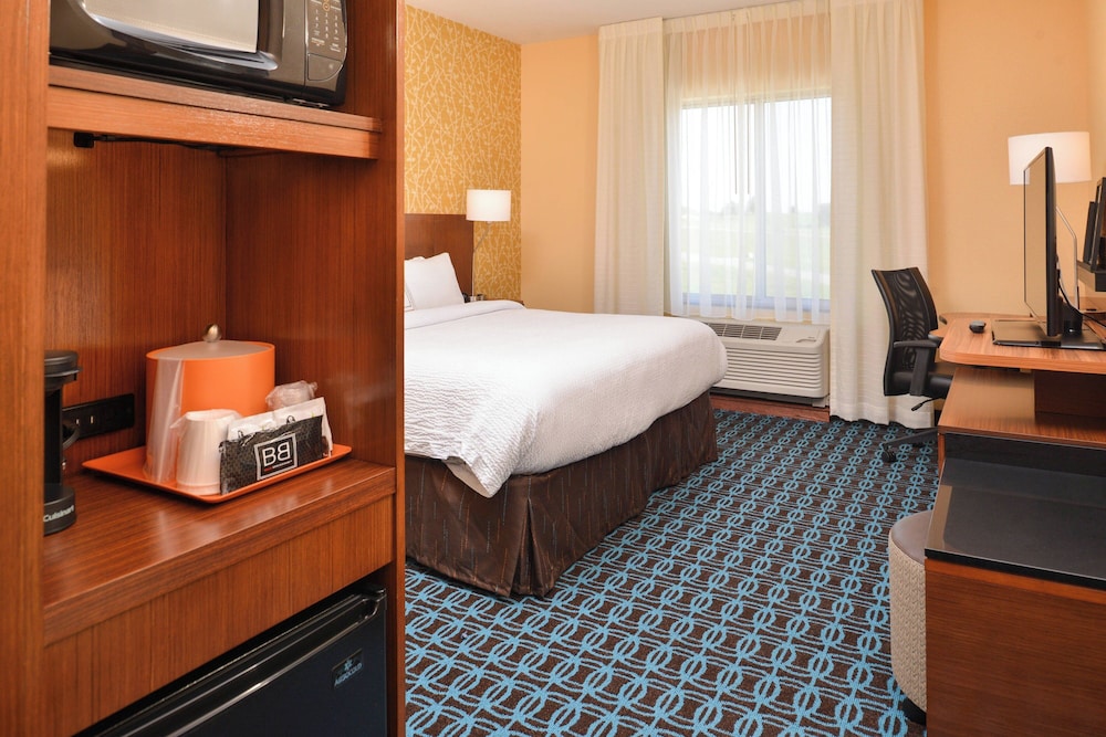 Fairfield Inn & Suites by Marriott St. Joseph - photo 10