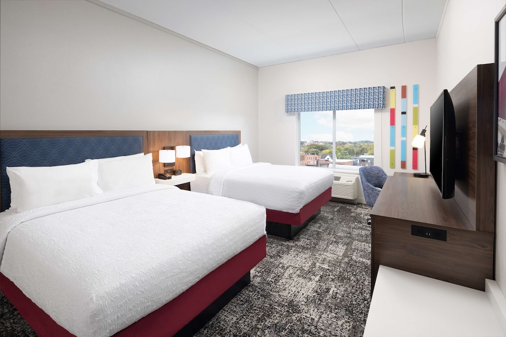 Hampton Inn & Suites by Hilton Rochester Downtown - photo 17
