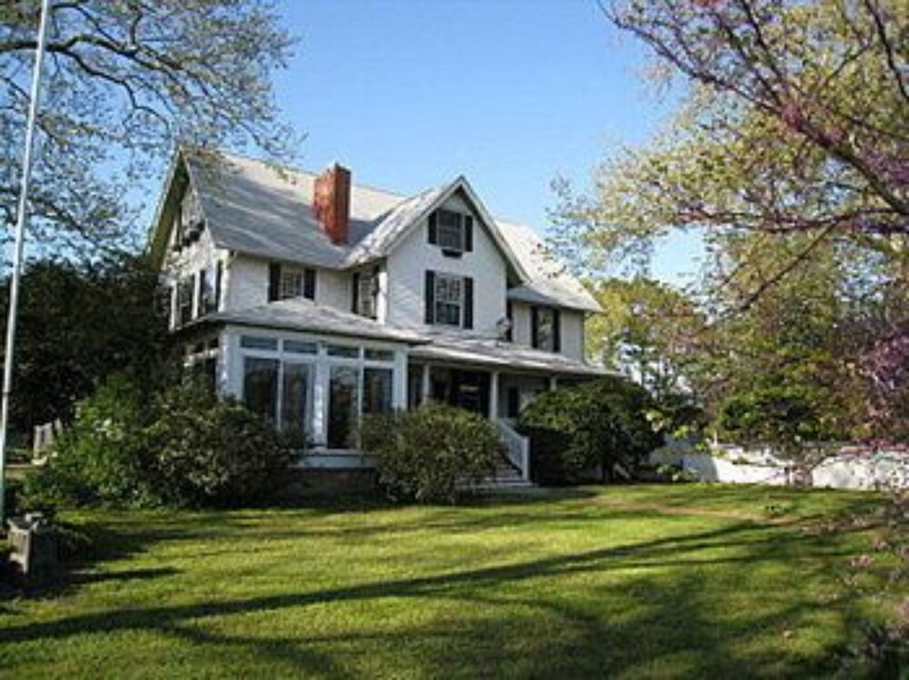Fig Street Inn - photo 40