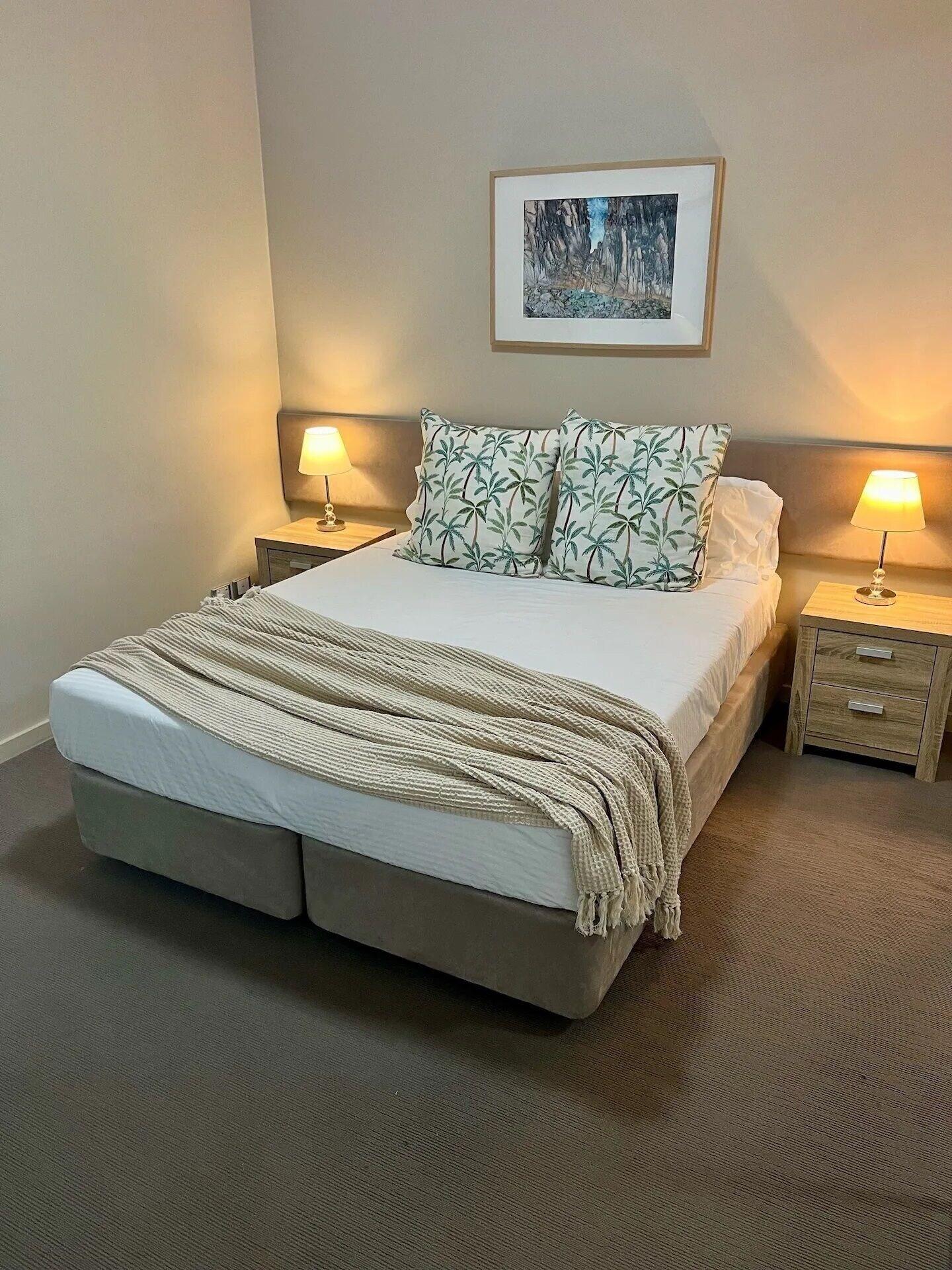 Canal Breeze Retreat — 4-Star Luxury Hotel in Mandurah, Australia
