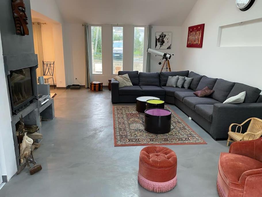 Maison Confortable Pour 10 Personnes Avec Jacuzzi — 4-Star Luxury Hotel in Houlgate, France