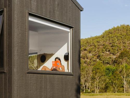 Tiny Thomas - carbon neutral hotel in Unknown City