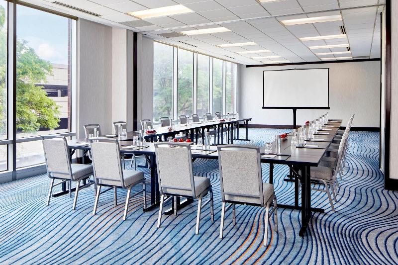 Sheraton Indianapolis Hotel at Keystone Crossing - photo 89