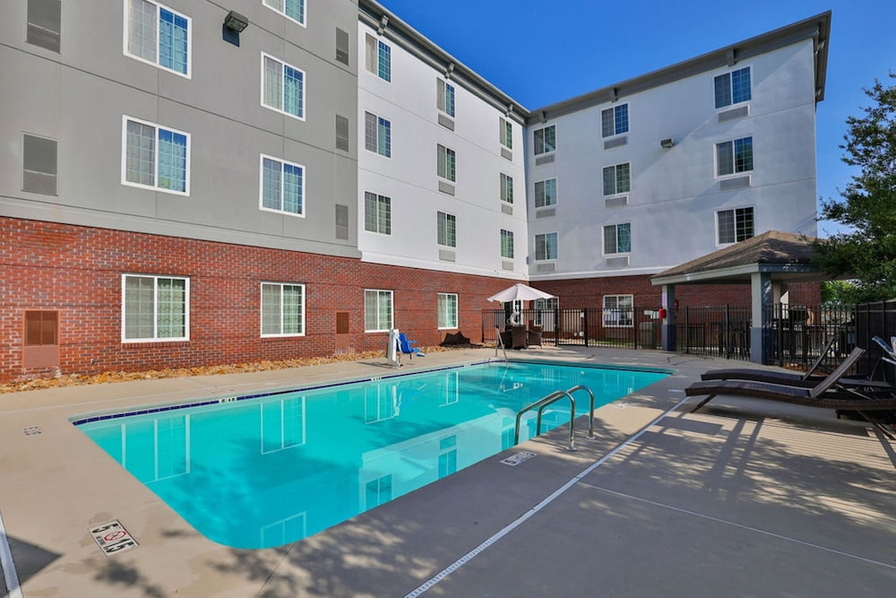 Candlewood Suites Atlanta West I 20 by IHG - photo 25