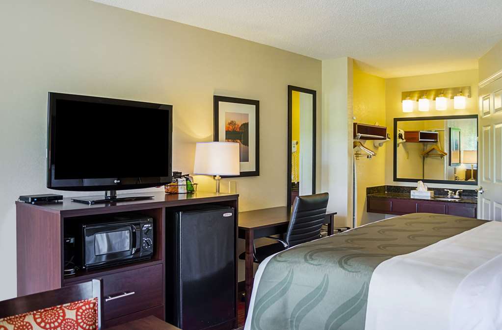 Quality Inn Vicksburg - photo 10