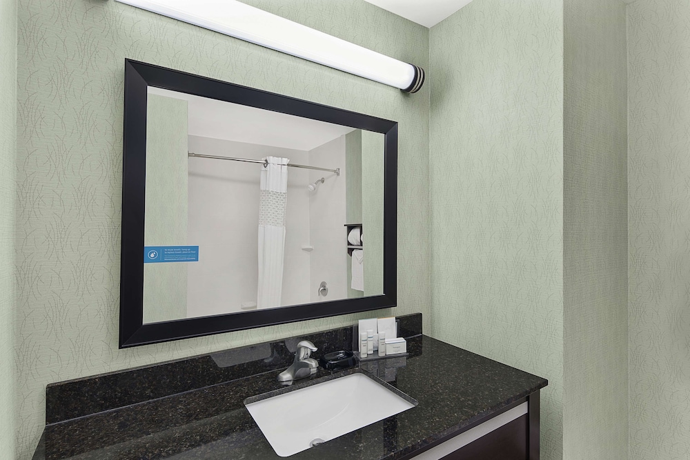 Hampton Inn Atlanta Town Center Kennesaw - photo 15