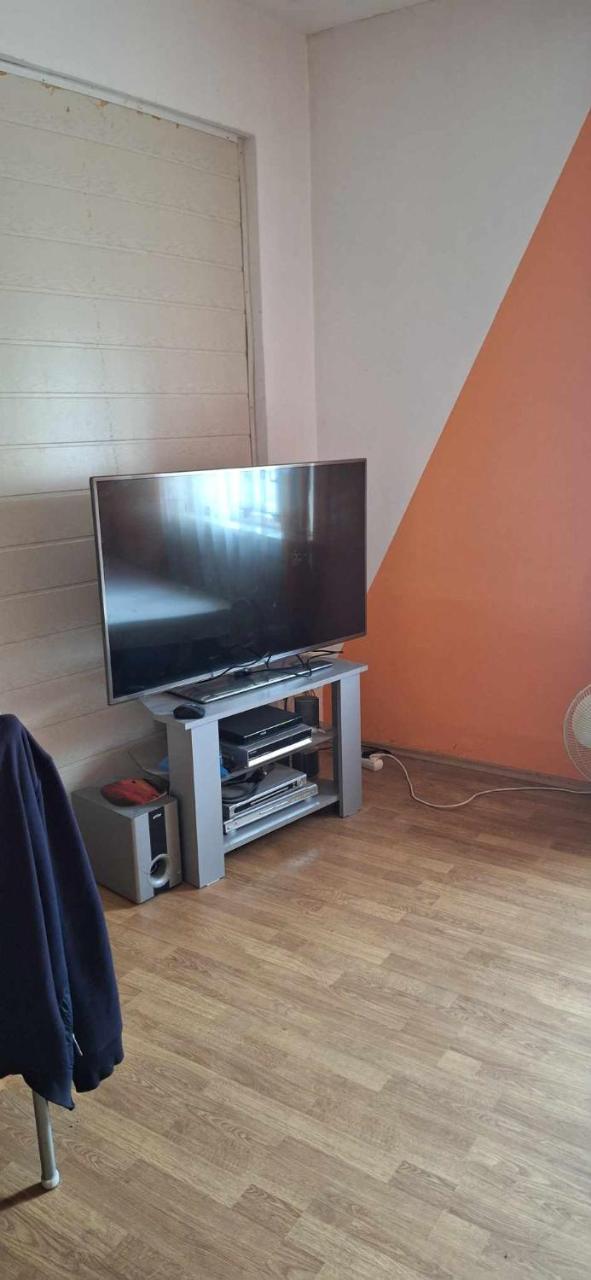 Lccna Samostatna Izba V Piestanoch — Bratislava