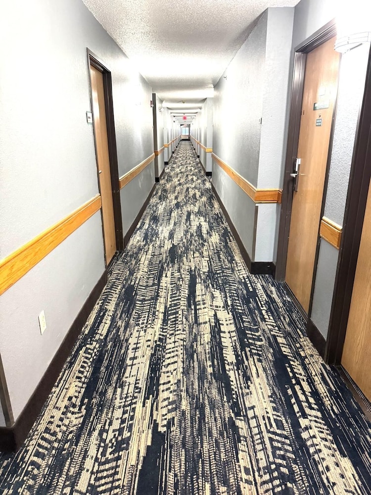 AmericInn by Wyndham Ames - photo 39