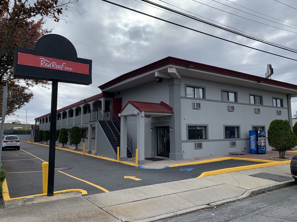 Red Roof Inn Copiague - featured photo