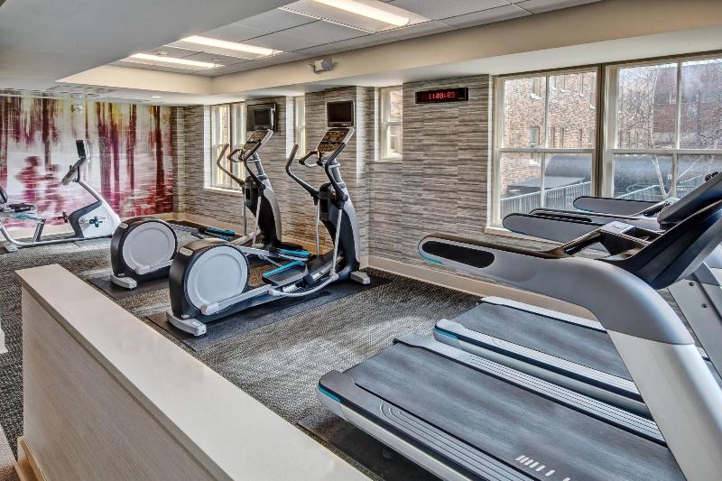Courtyard by Marriott Kansas City Country Club Plaza - photo 52