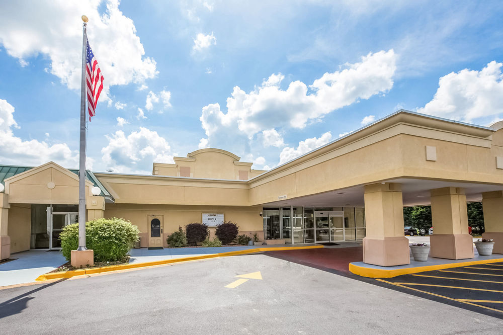 Country Inn & Suites by Radisson Greenville SC - photo 48