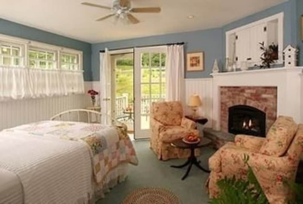 Deerhill Inn - photo 6