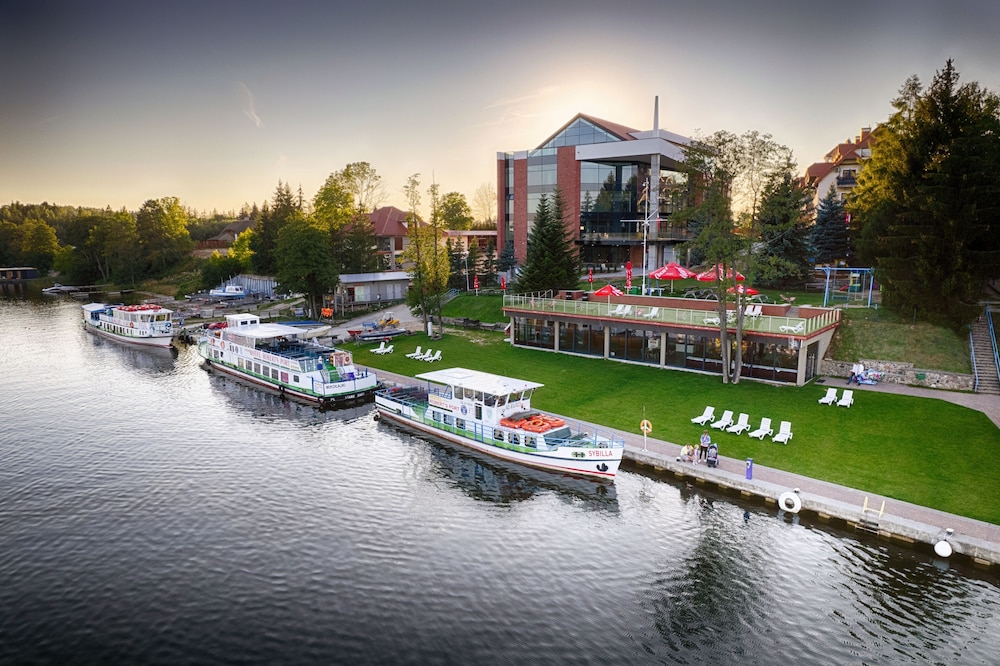 Hotel Robert’s Port in Mikolajki, Poland