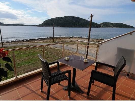Faros Luxury Suites — Gargalianoi — photo 5