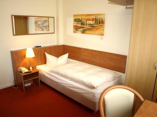 Hotel Garni Regent in Euskirchen, Germany