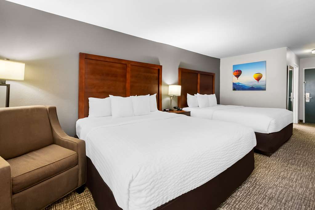 Clarion Pointe Apex Holly Springs - photo 11