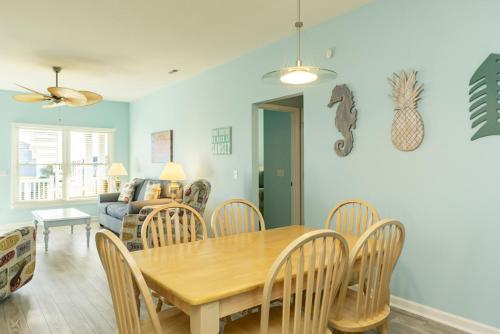 The Surf Shack by Oak Island Accommodations - photo 16