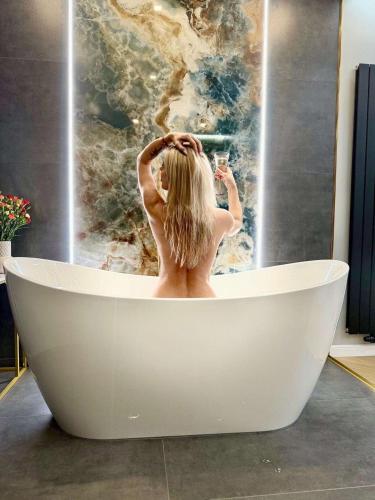 Paris in Cracow Apartment — 4-Star Luxury Hotel in Krakow, Poland
