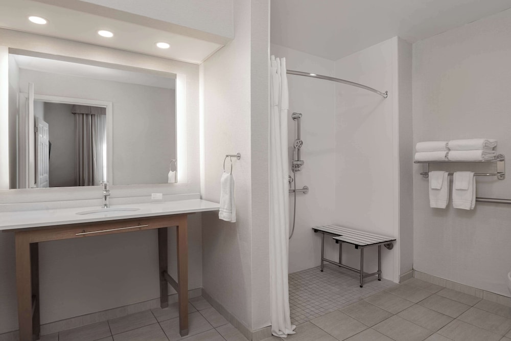 Homewood Suites by Hilton Tallahassee - photo 18