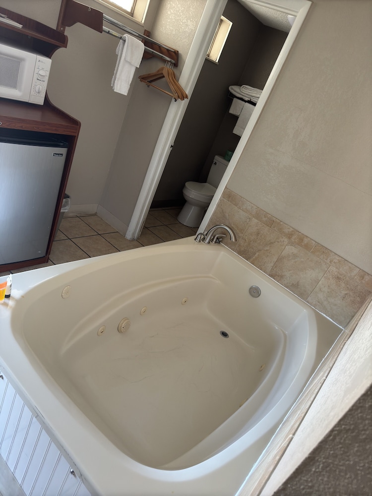 Green Valley Motel - photo 30