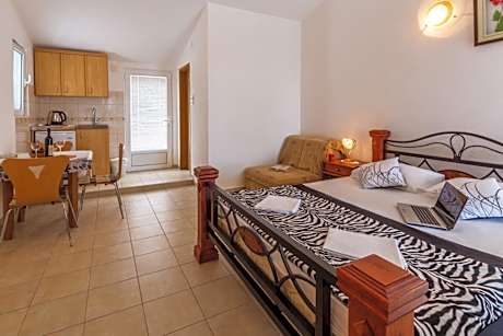 Apartmani Steni — Budva — photo 5