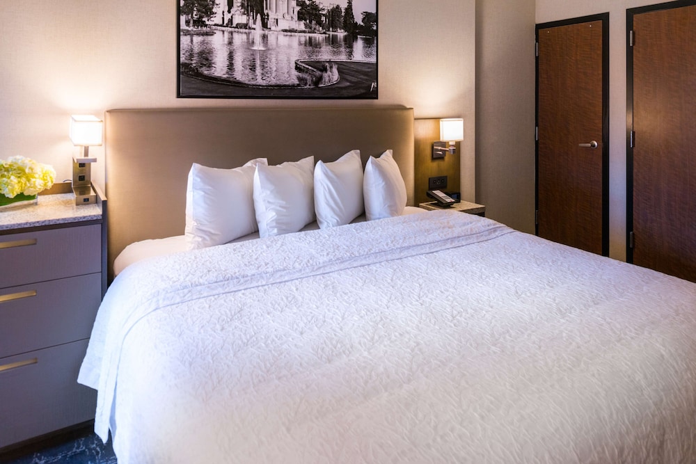 Hampton Inn San Francisco Downtown Convention Center - photo 47