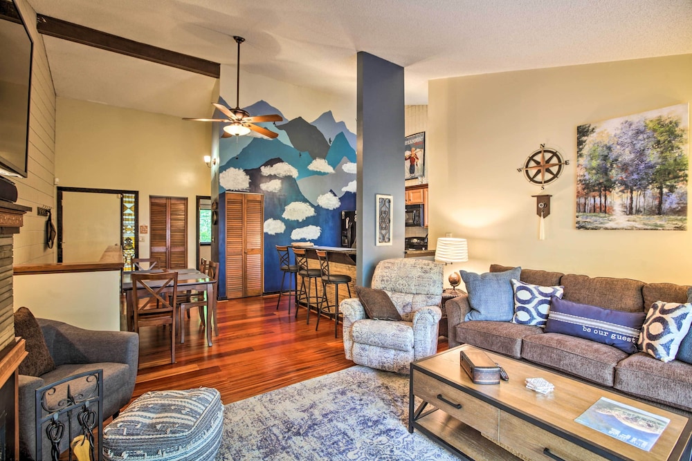 Cozy Wintergreen Resort Condo Walk To Ski Lifts - photo 4
