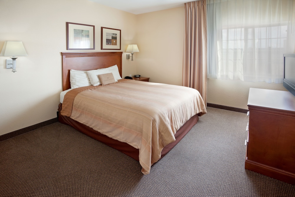 Candlewood Suites Corpus Christi Spid by IHG - photo 10