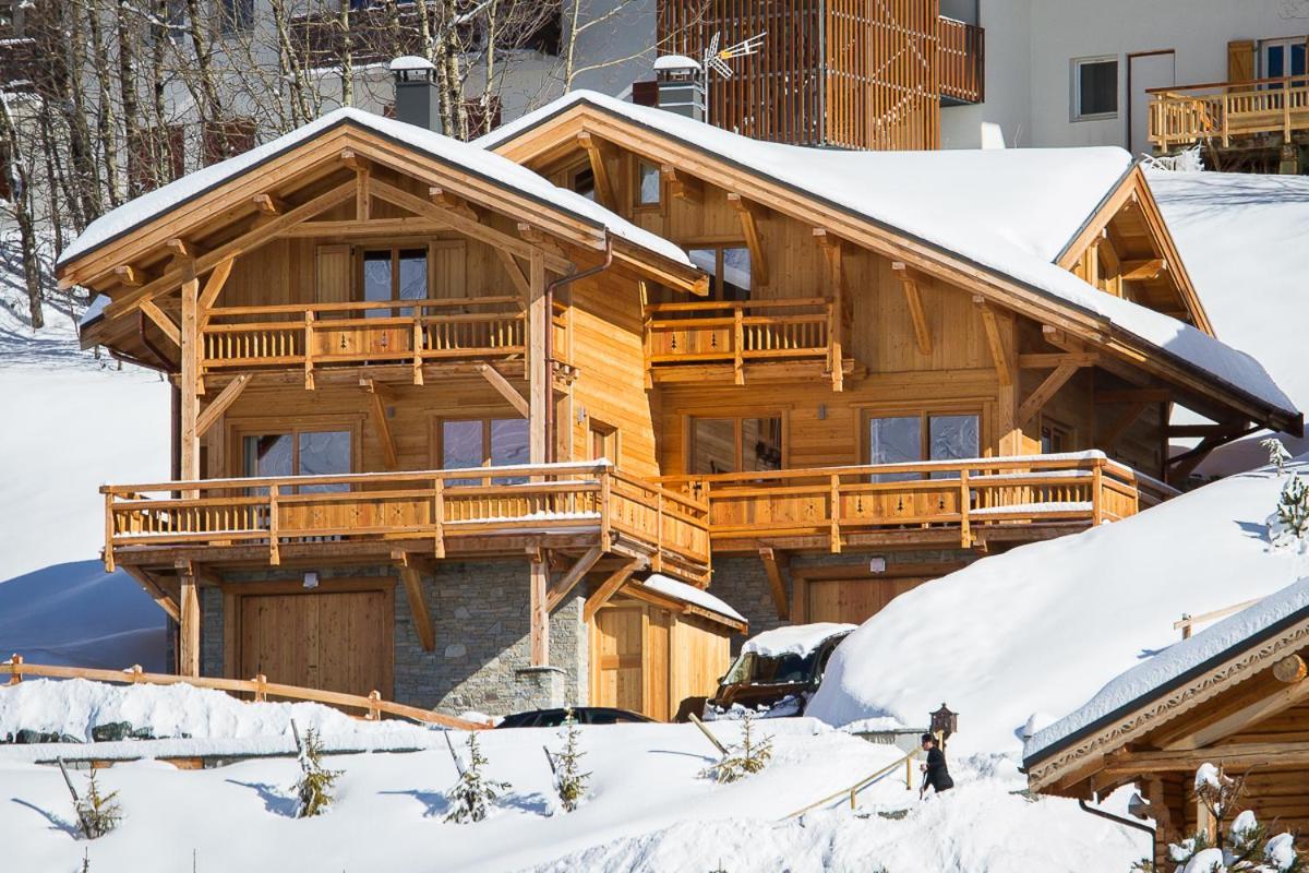 Chalet L'alpaga 2 — 4-Star Luxury Hotel in Mont-De-Lans, France