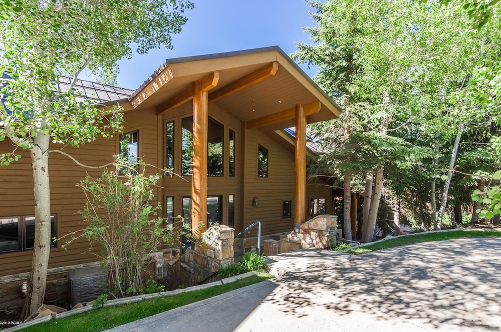 3390 Sun Ridge Dr - photo 29