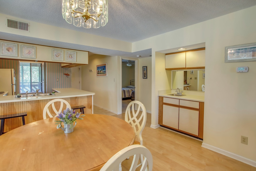 3 Blocks To Ocean Resort Condo in Myrtle Beach - photo 7
