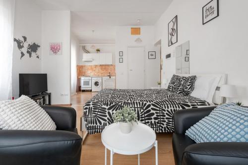 Studio basic nice&comfortable - carbon neutral hotel in Rome