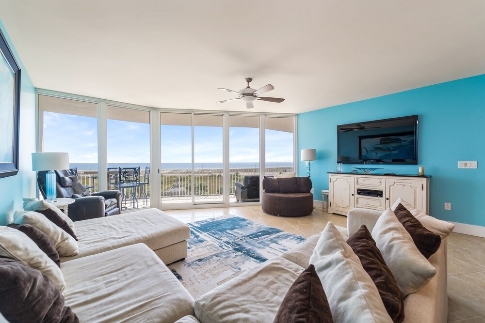 Four Bedroom Family Friendly Condo Unit Crc0415 — 4-Star Luxury Hotel in Orange Beach, United States