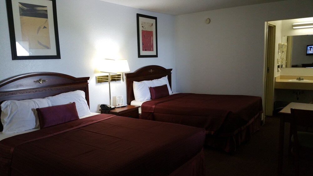 Hoosier Inn - photo 12