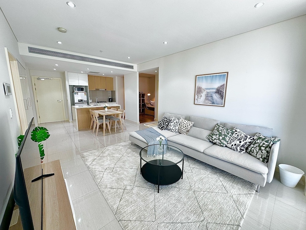 Cosy 2 Bedroom Apartment Homebush NSW 2140 — 4-Star Luxury Hotel in Sydney, Australia