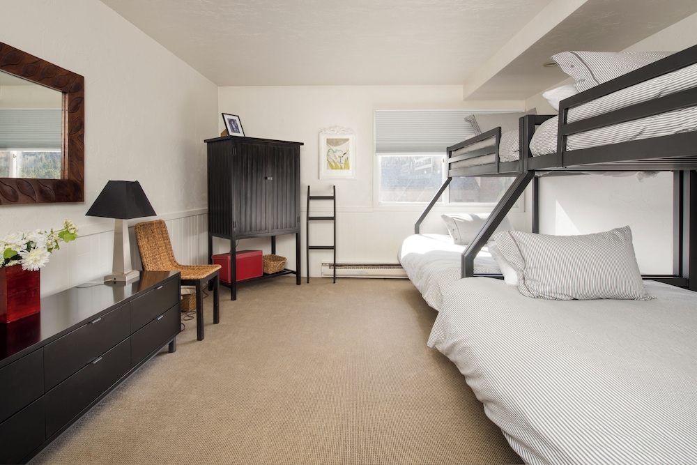 Evergreen Lodge at Vail - photo 29