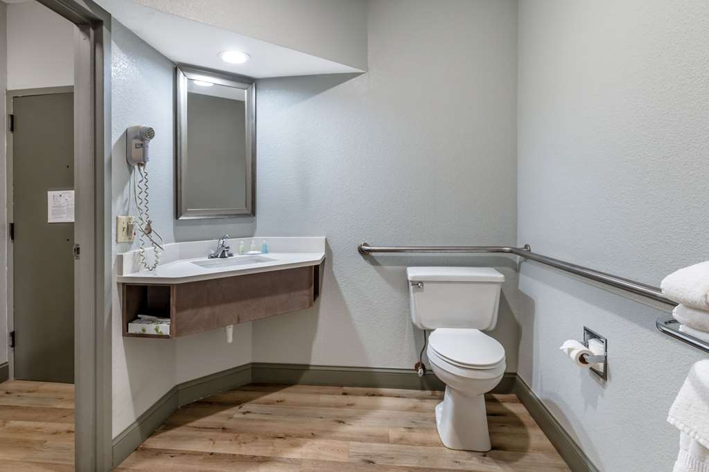 Clarion Inn near Lookout Mountain - photo 15