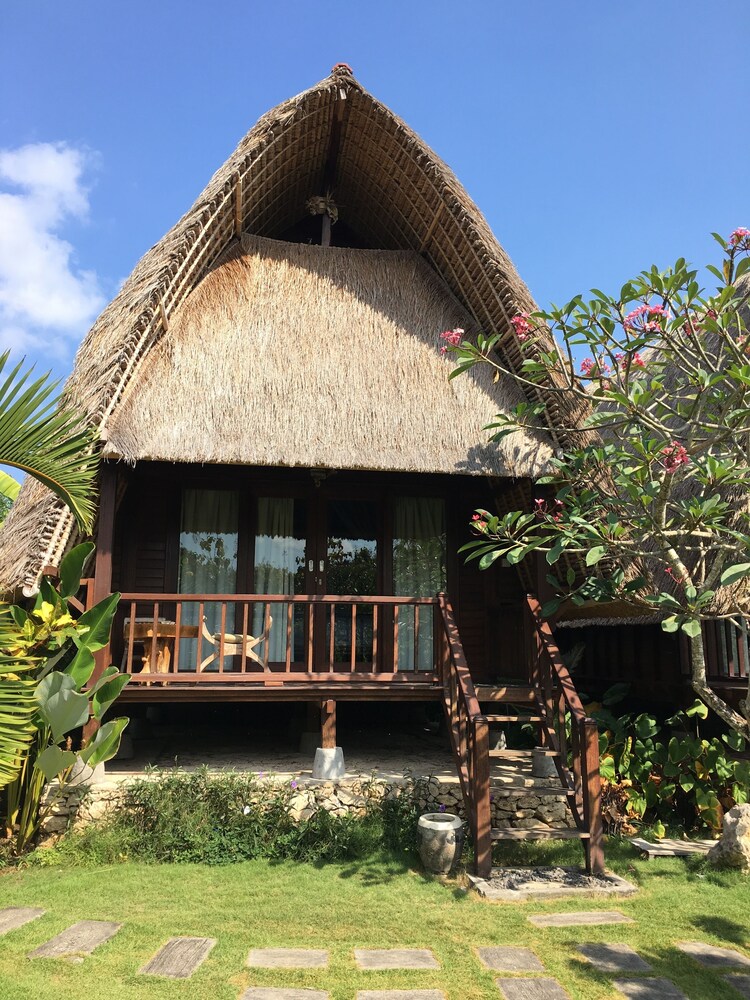 Harta Lembongan Villas — 4-Star Luxury Hotel in Bali, Indonesia