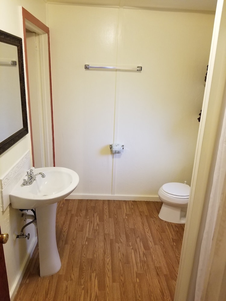 Lakeview Terrace Resort - photo 51