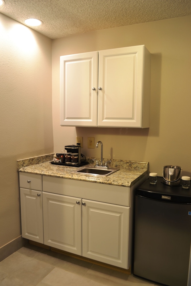DoubleTree by Hilton Denver Westminster - photo 26