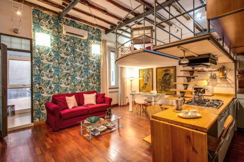San Calisto Suite — 4-Star Luxury Hotel in Rome, Italy