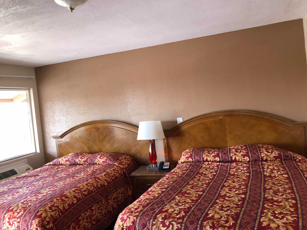 Buckboard Motel - photo 13