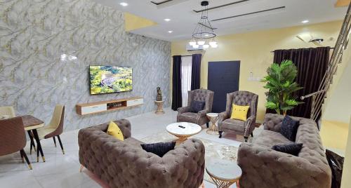 Eden Luxurious Apartments
